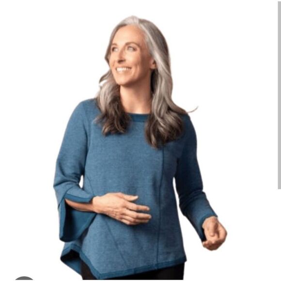 Habitat Clothes Teal‎ Asymmetrical Pullover Top sz Medium - Picture 1 of 7